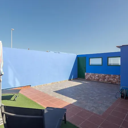 Playa El Burrero Con Terraza Y Solarium Privado