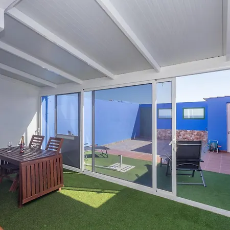 Playa El Burrero Con Terraza Y Solarium Privado Apartament *