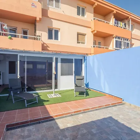 Playa El Burrero Con Terraza Y Solarium Privado *